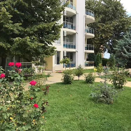 Apartment Cozy By The Sea Rawda
